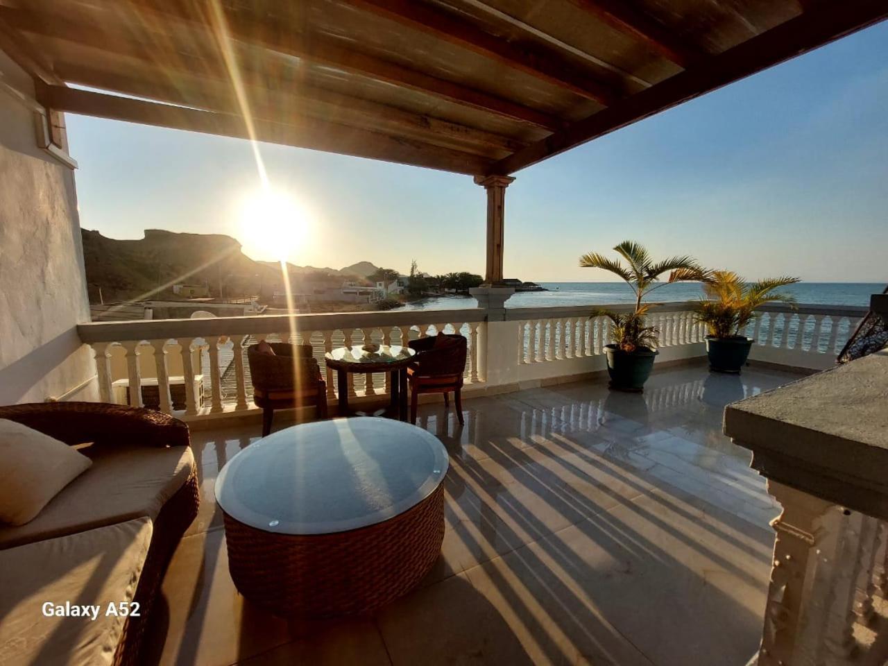 Hotel Residencial Ramire-Tour Benguela Bagian luar foto