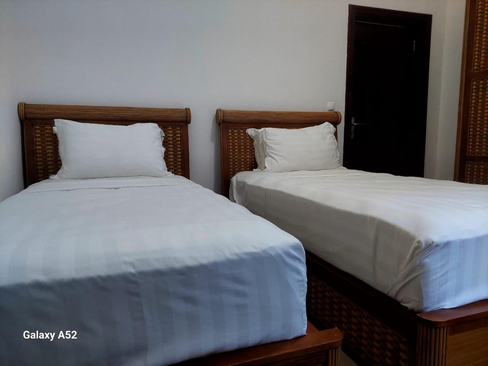 Hotel Residencial Ramire-Tour Benguela Bagian luar foto